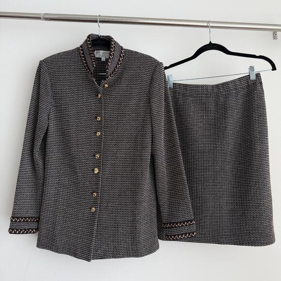 St John Skirt Jacket Suit 4 and 6 Brown Textured Knit Career Elegant Military - Picture 5 of 15